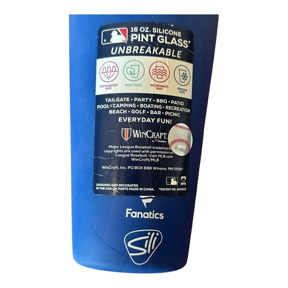CHICAGO CUBS BLUE And White 16 OZ SILICONE PINT GLASS NEW WINCRAFT 2 Glasses